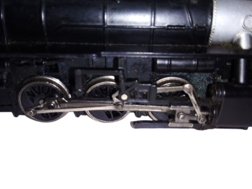 Bachmann HO SCALE STEAM LOCOMOTIVE PRAIRIE 2-6-2 WITH TENDER