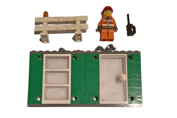 LEGO 7632 Crawler Crane - Lego City Construction 7632 - with exclusive Minifigure