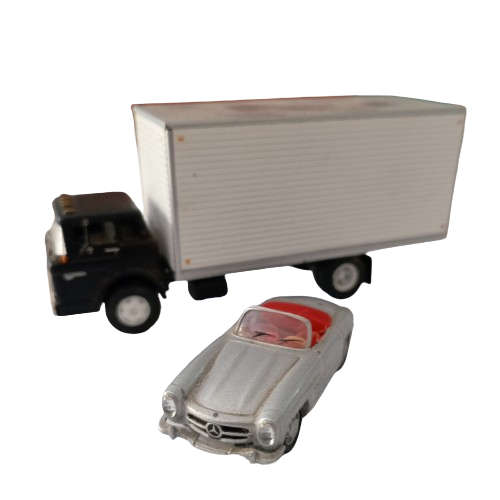 HO SCALE Mercedes Benz 300 SL and 1960s FORD Cargo Truck