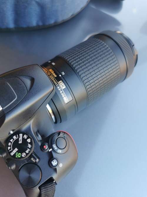 D3500 nikon x 2 lenses
