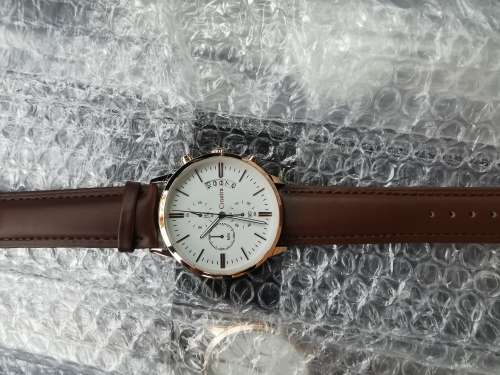 Man fashion watch