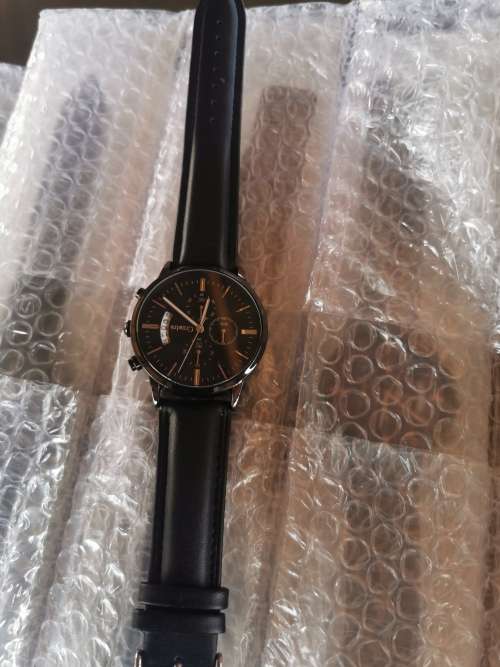 Man fashion watch