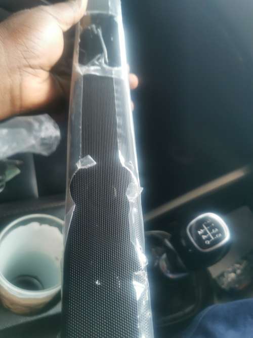 Bluetooth , AUX and FM RECHARGEABLE charging speaker Bar