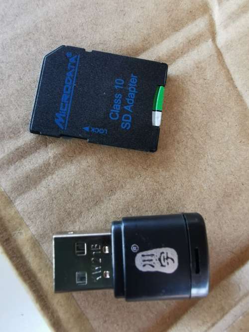 8GB SD card with 2 adapter including card reader