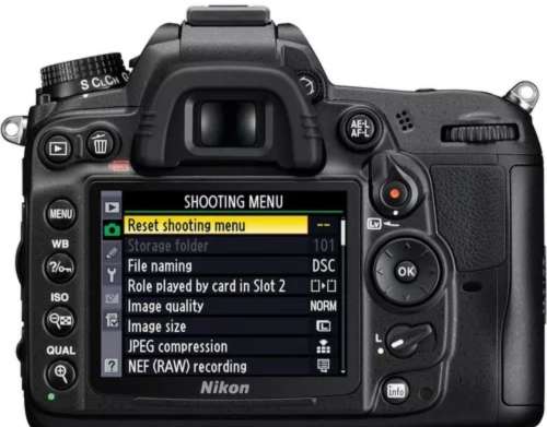 New Nikon d7000 body only 16.2 Mp and 1080 HD video