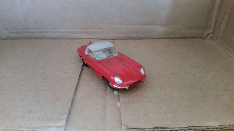 Dinky #120 Jaguar E - Type