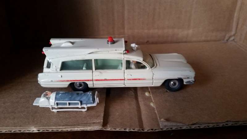 Dinky #263 Superior Criterion Ambulance