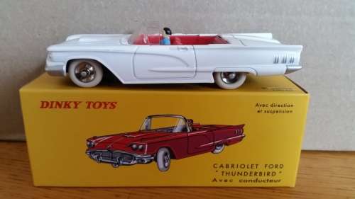 Atlas Dinky #555 Ford Thunderbird