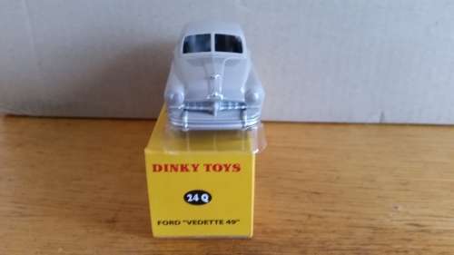 Atlas Dinky #24Q Ford Vedette 49