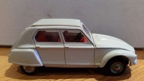 Dinky #1413 Citroen Dyane - made in  spain for the french market