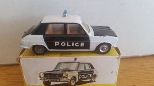Dinky  #1450 Simca 1100 Police