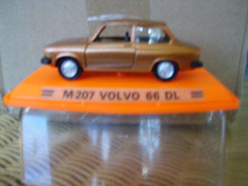 Auto Pilen #M-207 - Volvo 66 DL - near mint