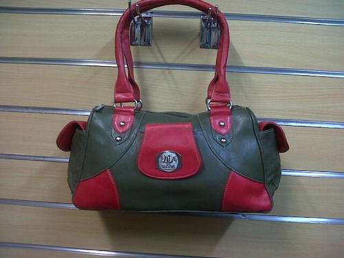 100 % GENUINE LEATHER HAND BAG ON SALE !! Was 199 Now 149!!