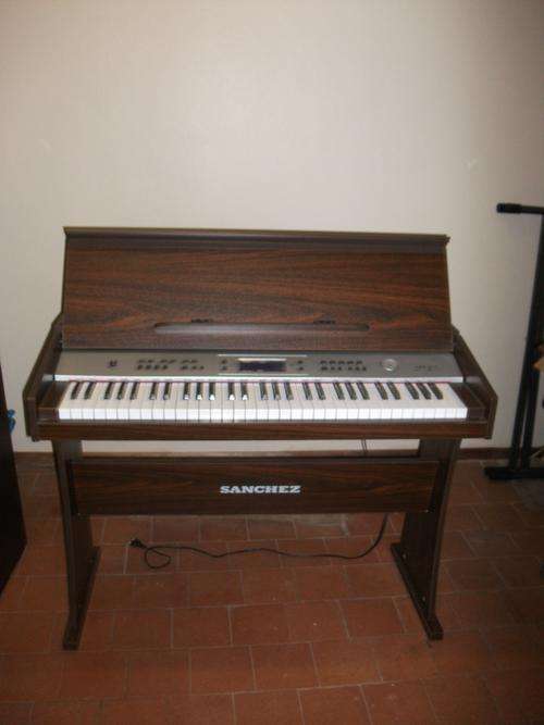 Digital Piano