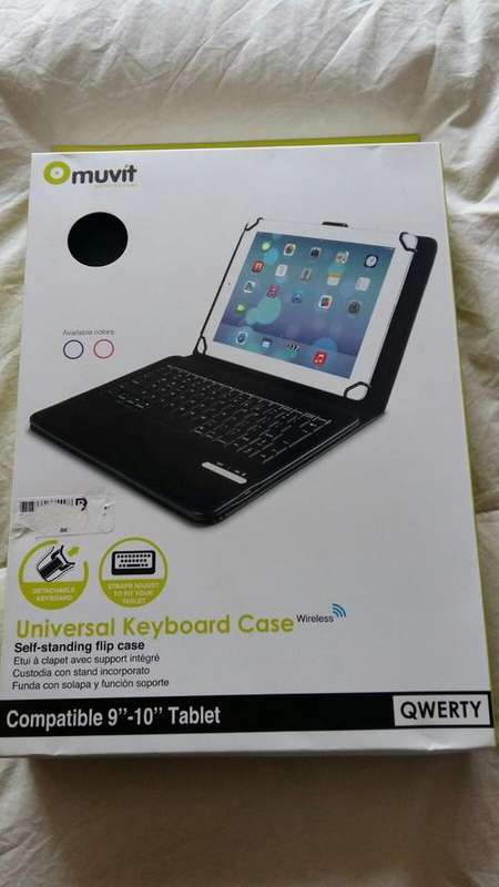 BRAND NEW!!!! UNIVERSAL KEYBOARD CASE MUVIT
