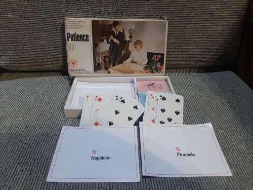 Vintage Patience playing card set