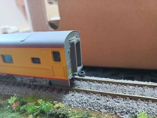 Rivarossi HO Union PacifIc Observation Coach 7007