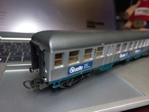 LIMA HO German DB silverfish coach in Quelle livery
