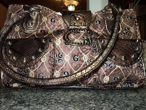 G HANDBAGS