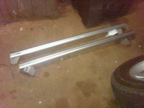 Bakkie roof racks