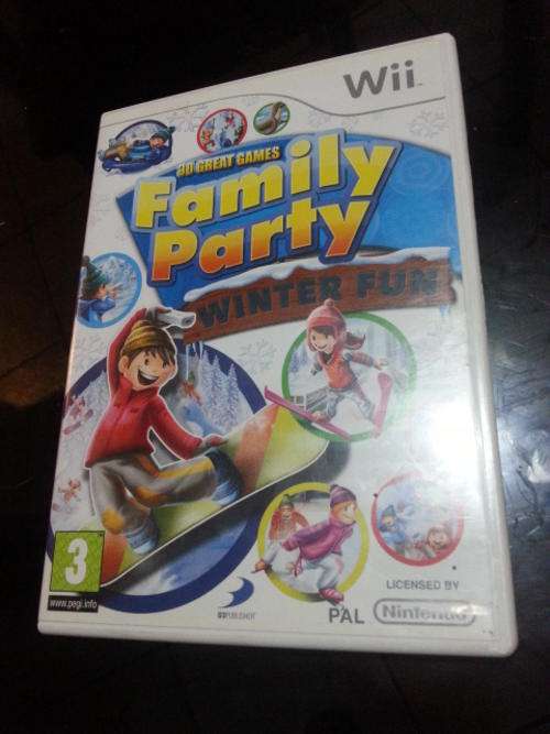 STOP!!!!! CRAZY R1 Auction - Family party - Winter fun for Wii