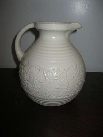 Brentleigh ware Made in England Jug in Ivory