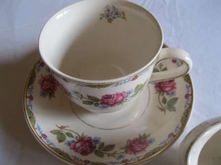 John Maddock & Sons Duo with matching Creamer