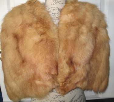 Stunning Vintage Fox Fur Stole