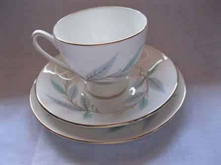 Stunning Royal Standard Trio