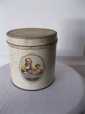 Vintage  Round Mazwattee Tea Tin 1lb.