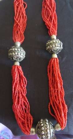 Vintage Coral Beaded Necklace