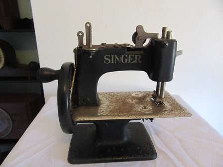 Vintage Childs Singer Sewing Machine Celebrating Centuary of Sewing 1851 to 1951