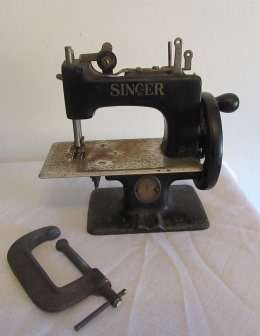 Vintage Childs Singer Sewing Machine Celebrating Centuary of Sewing 1851 to 1951