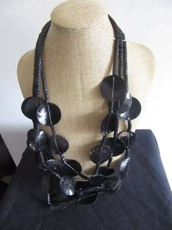 Vintage Multi Strand Shell Necklace - Black