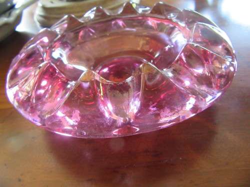 Stunning Vintage Pink Lustre Carnival Glass Ashtray/ Bowl