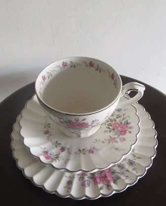 J&G Meakin Trio "Lynton"