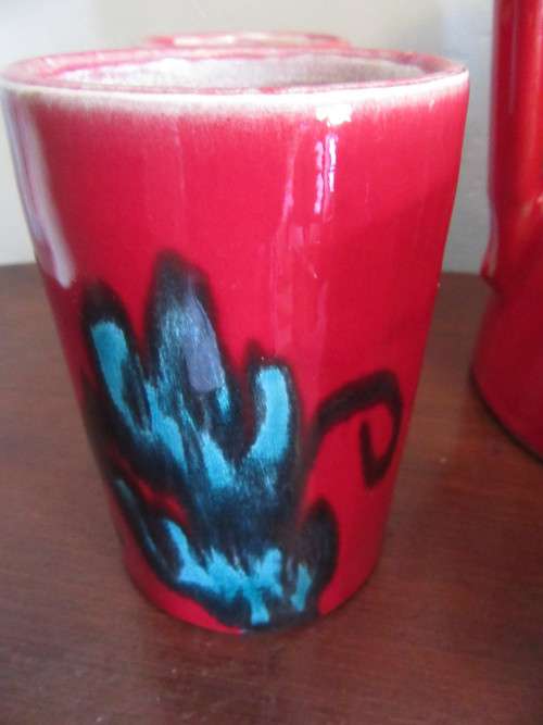 Mid Centuary Style Red and Teal Jug With Matching Tumblers x 6