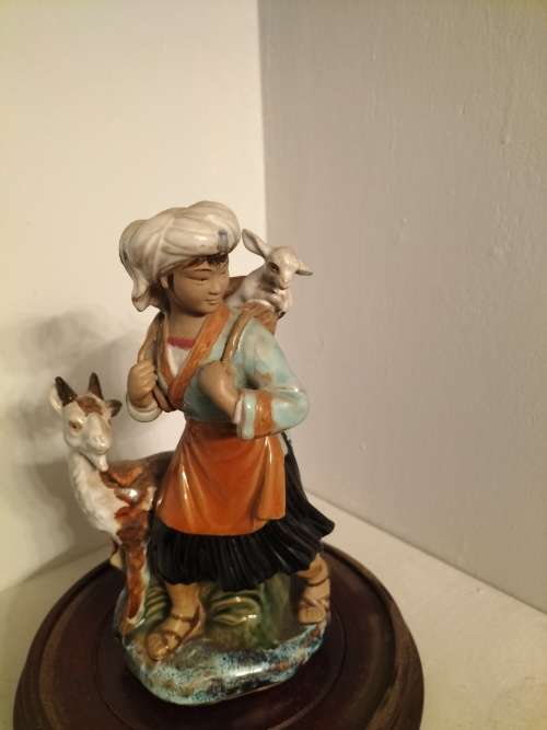 CHINESE MUDMAN FIGURINE