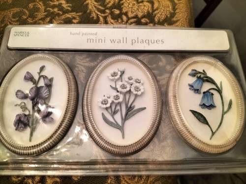 Marks & Spencer Mini Hand Painted Wall Plaques