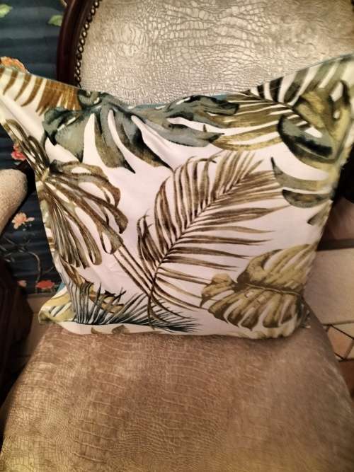 Green Leaf  & Palm leaf Cushion Cover