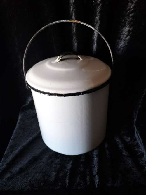Vintage Enamel Billy Can with Handle