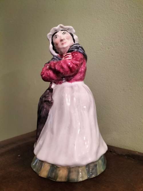 Staffordshire Mrs Gamp Figurine