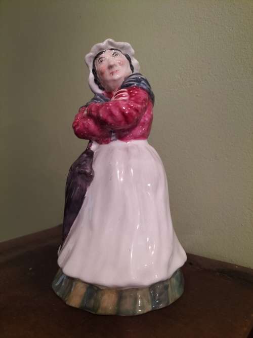 Staffordshire Mrs Gamp Figurine