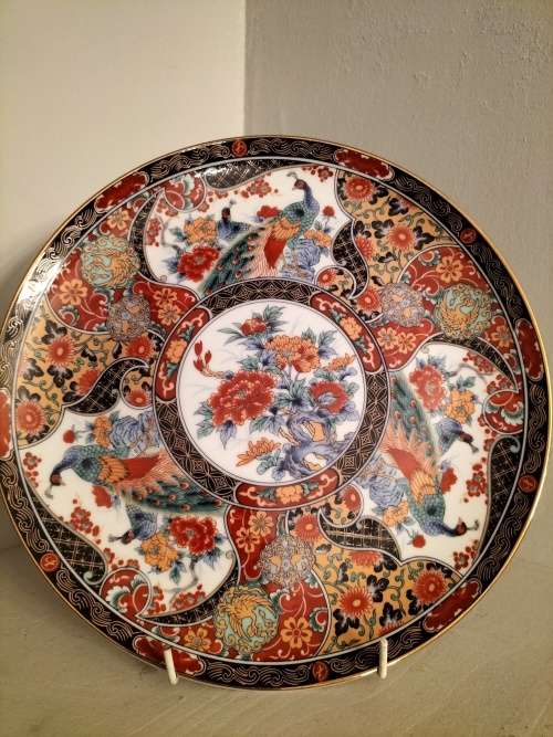 Genuine Imperial Imari Gilded Decorative Plate
