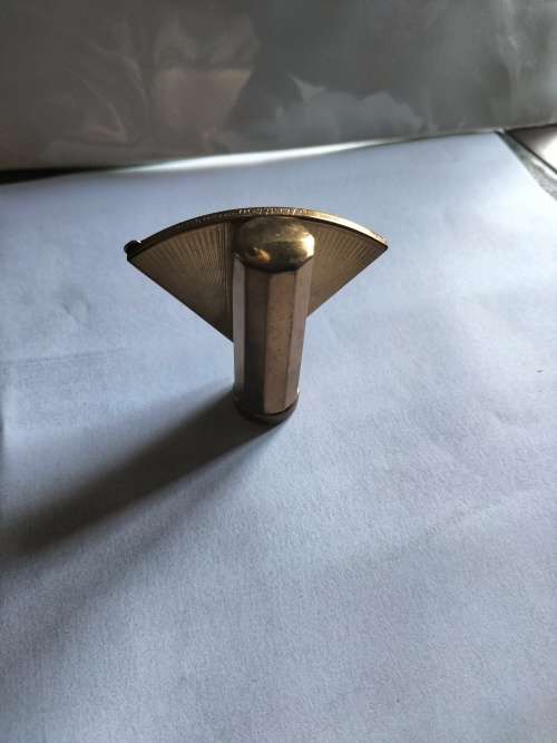 Stratton Fan Shaped lipstick & Mirror Holder