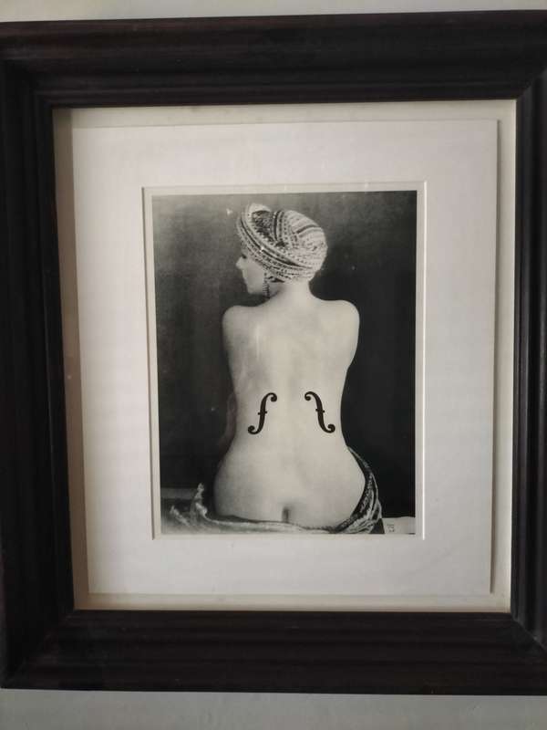 Man Ray  -  Kiki - Fine art print black & White Gallery Framed