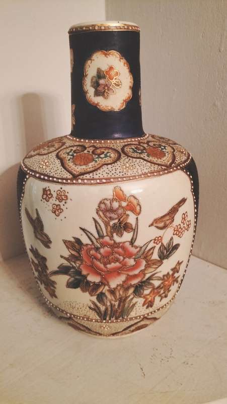 Imari Style Japanese Vase