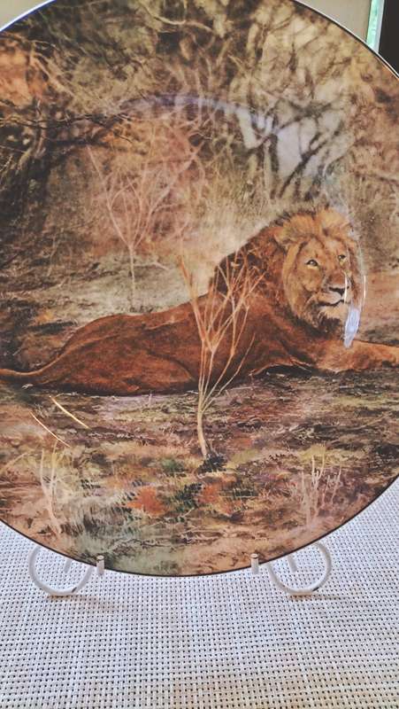 Lion Plate - African Game Reserve from the African Series by Royal Doulton