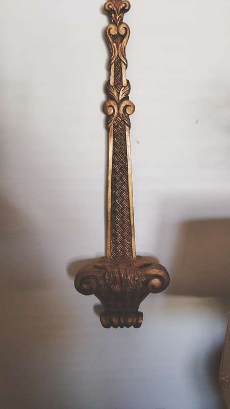Hollywood Regency Style Plate Holder
