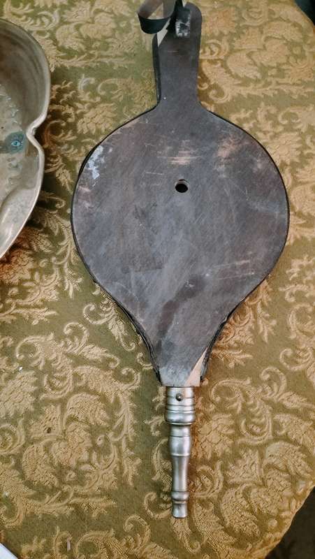 Vintage Large Brass Repoussé Fire Bellows